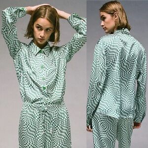 Lisa Says Gah Bailey Top, M